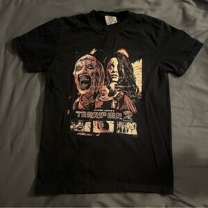 Terrifier 2 Small Men’s/Unisex Graphic Tee Horror T-shirt Art the clown Leone